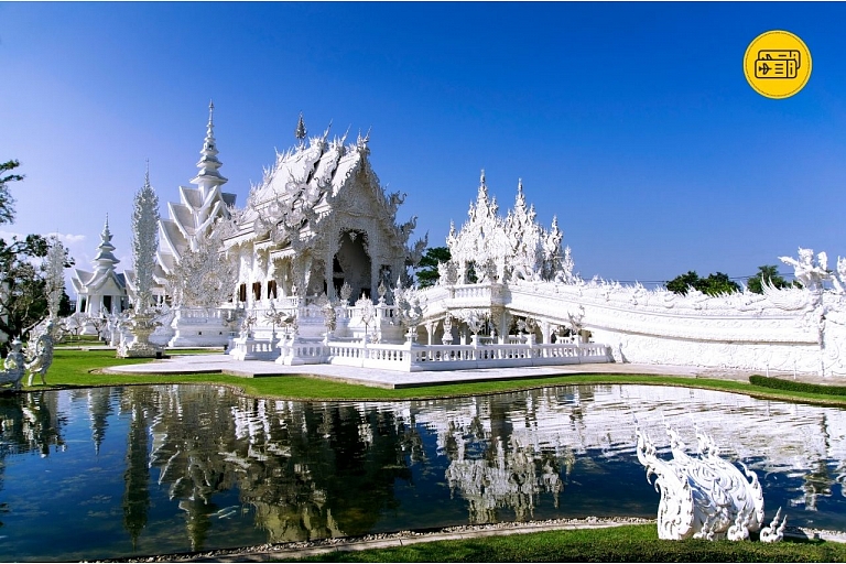 Amazing Thai temples and their exquisite gardens, which brings peace and spiritual growth. Buy a trip to these breathtaking attractions with Hermes Travel.