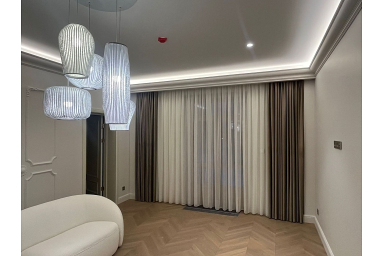 Curtain trade