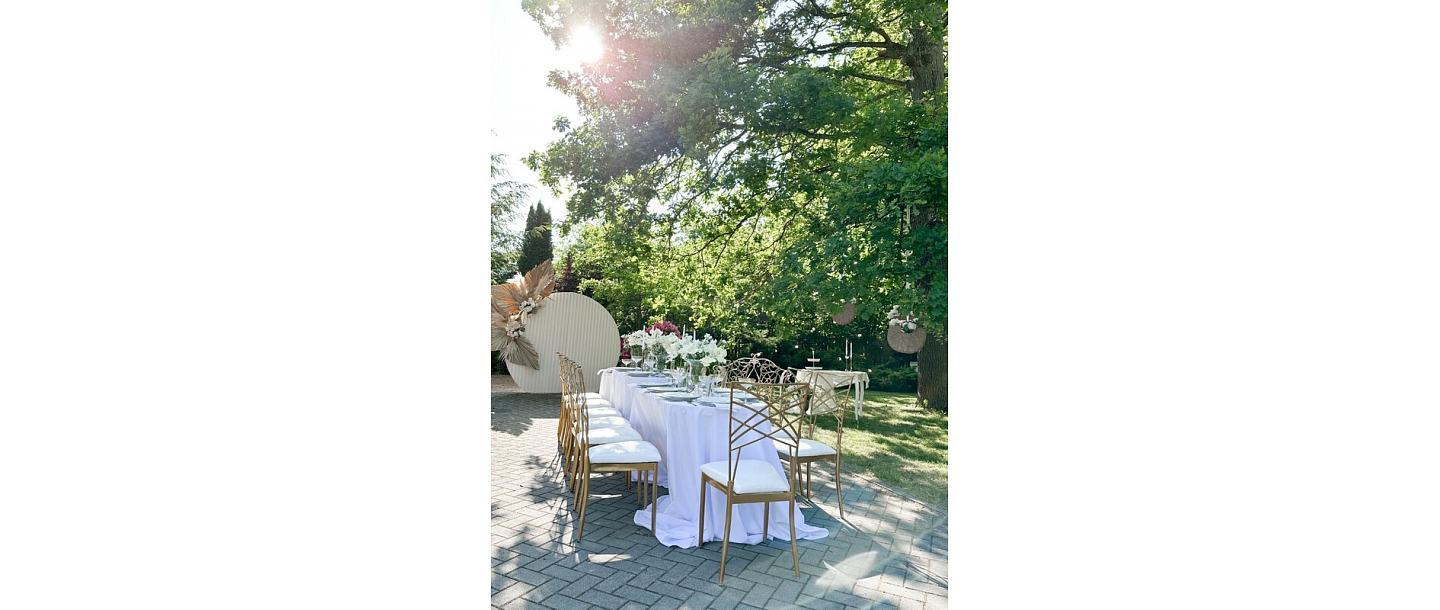 Organization of weddings