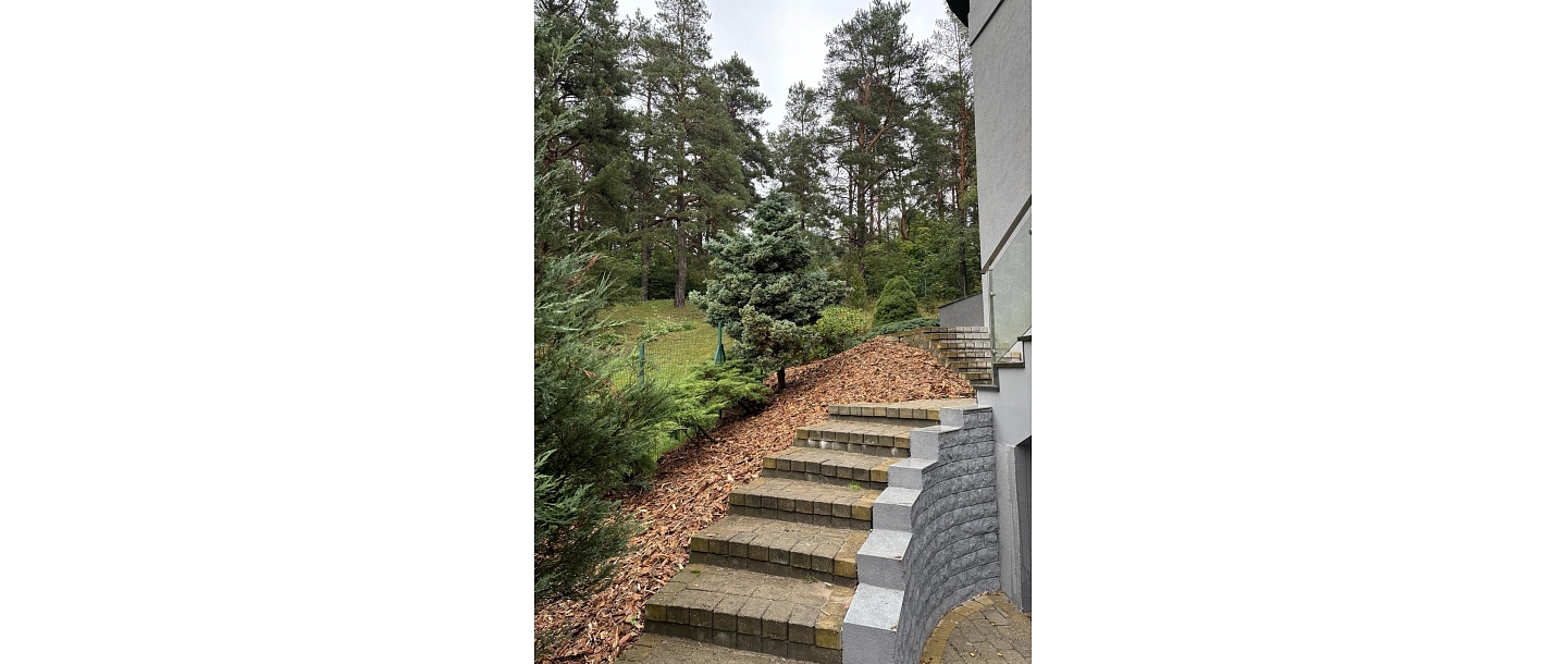 Sakopta mājas priekšpuse