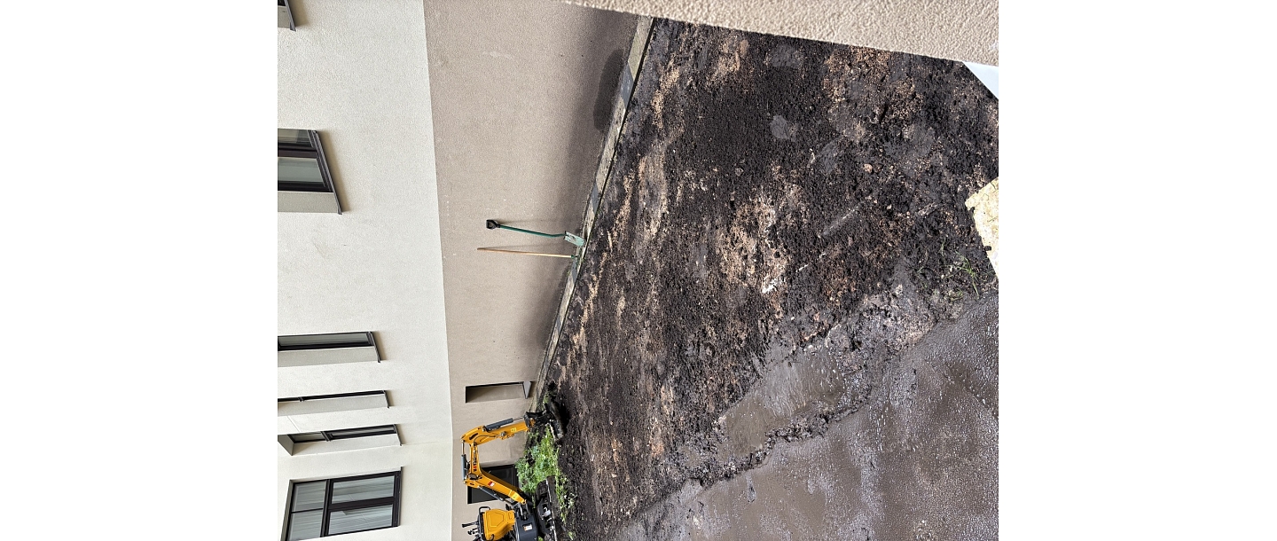 Land improvement at the building foundation