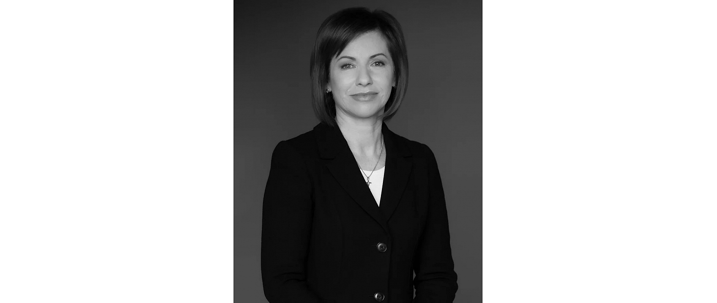 Dace Jenava, Sworn advocate