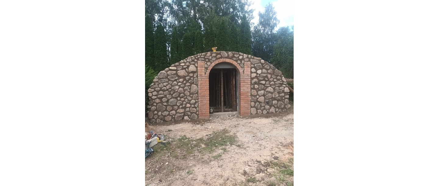 akmens pagrabi