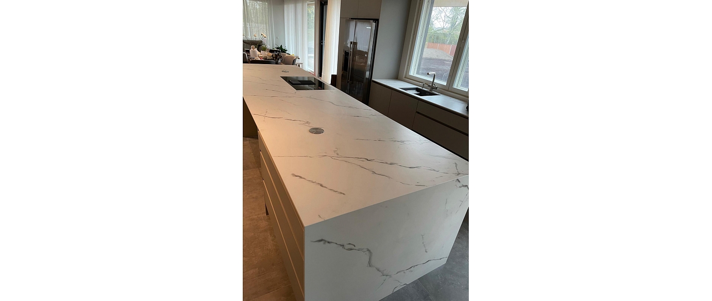 Dekton Kairos virtuve