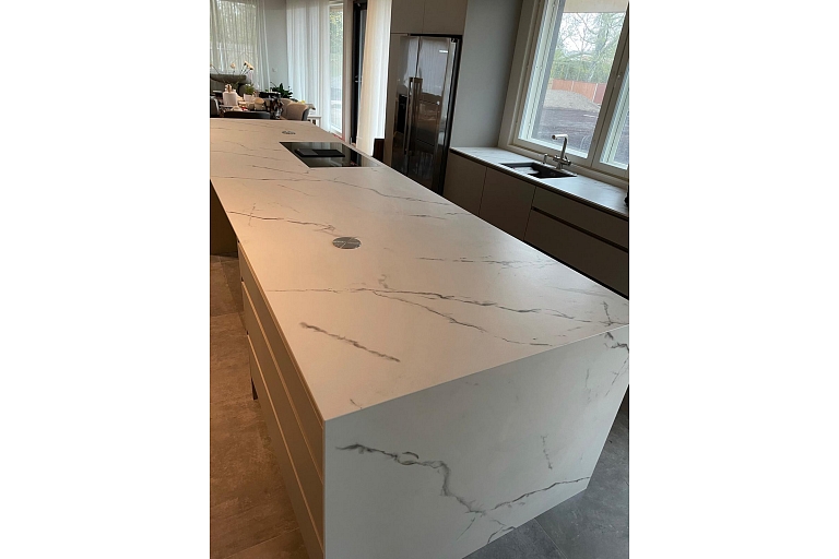 Кухня Dekton Kairos