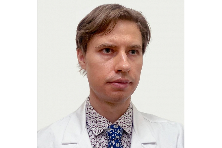 Dr. Artis Lapsiņš Dermatovenereologist