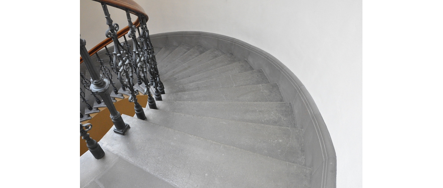 Реставрация бетонных ступеней.