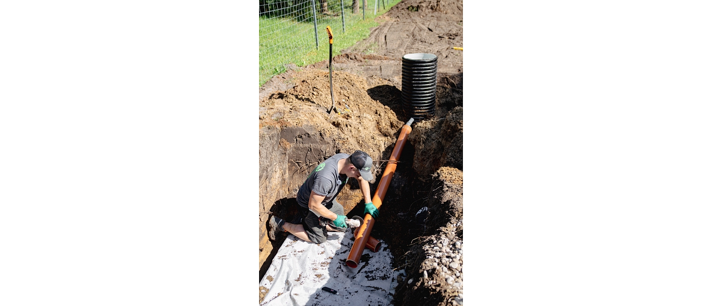 Bioloģiskās kanalizācijas tvertnes, septiķi, ūdens apgāde