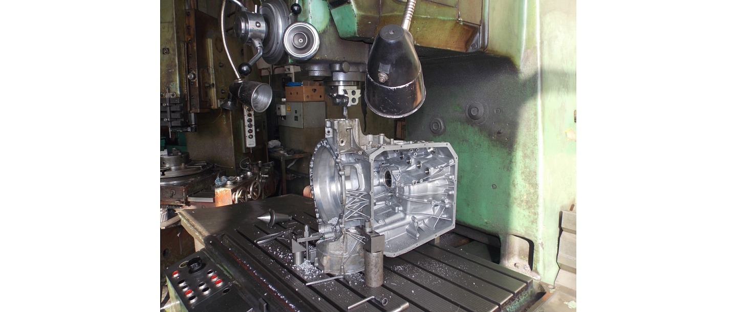 Restoration of parts for tractors