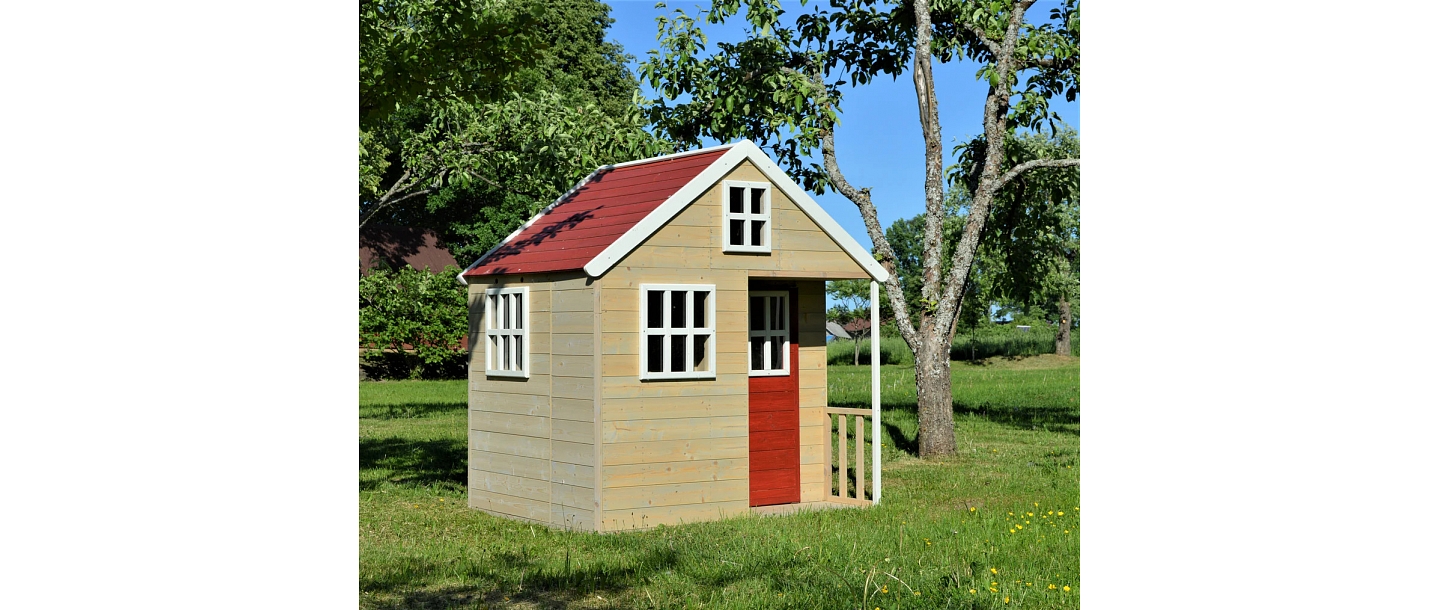 Koka bērnu dārza mājiņa ar verandu