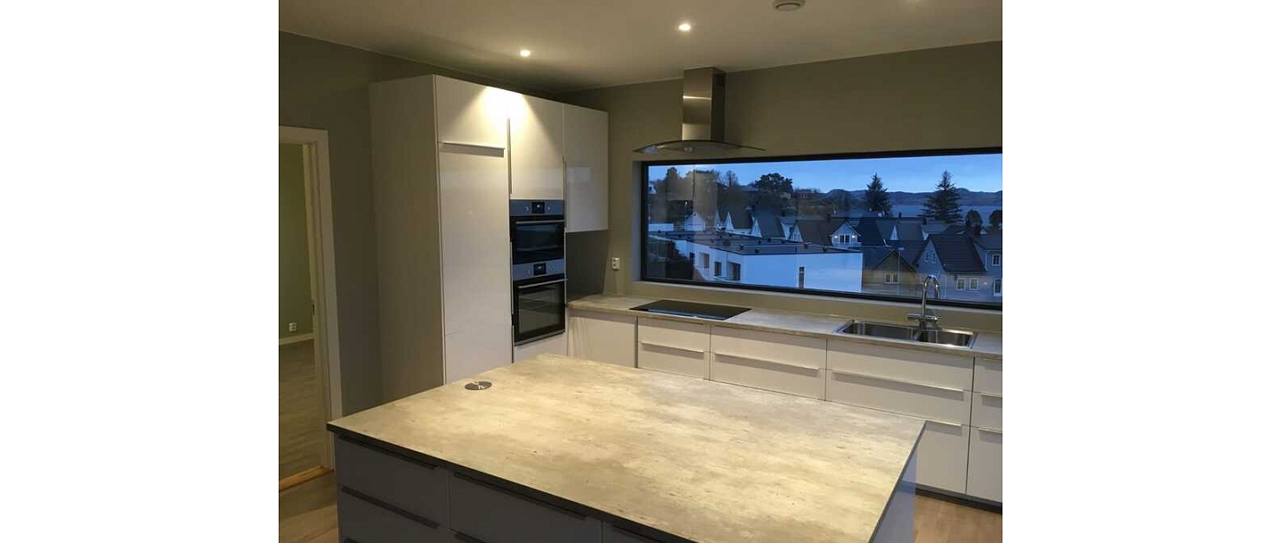 Modern kitchen