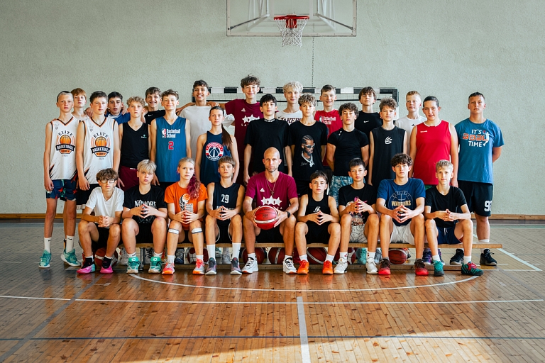 fiziskās sagatavotības nometne basketbolā