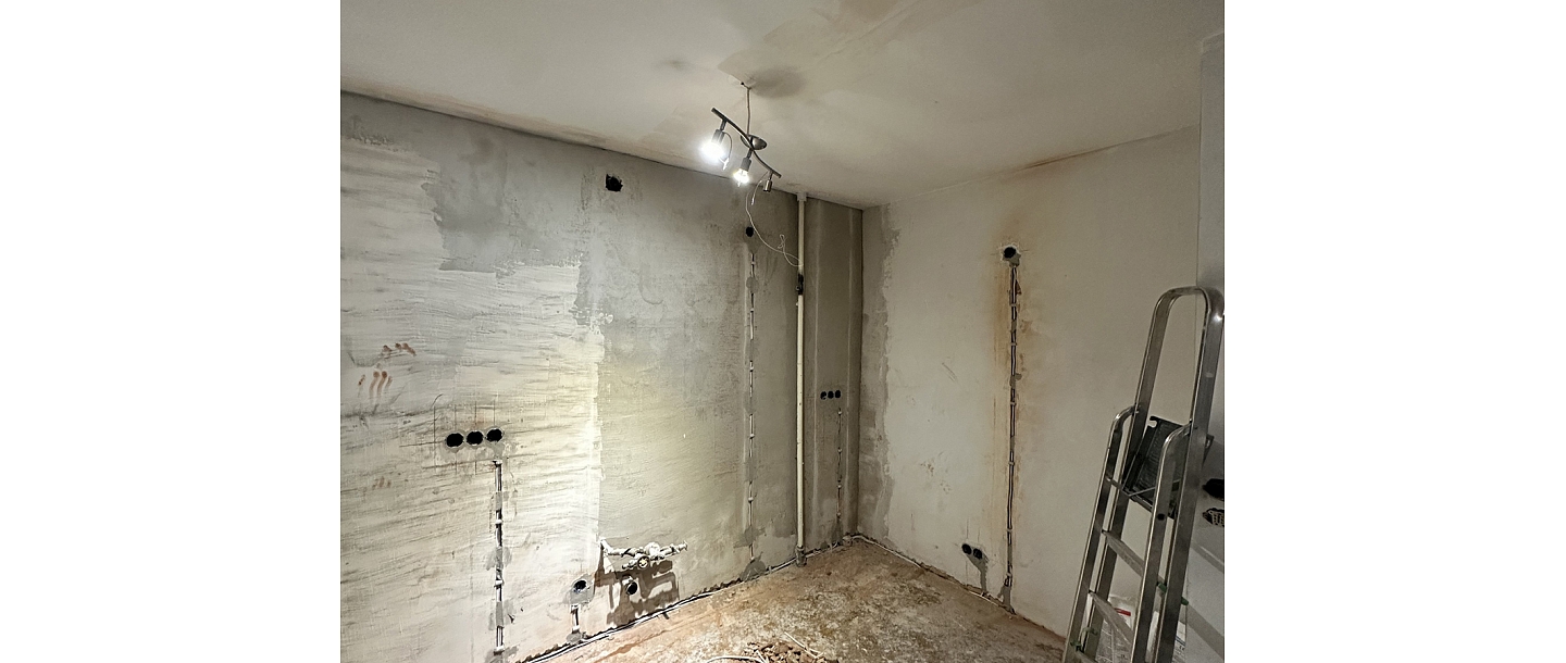 Construction site before electrical installation work begins