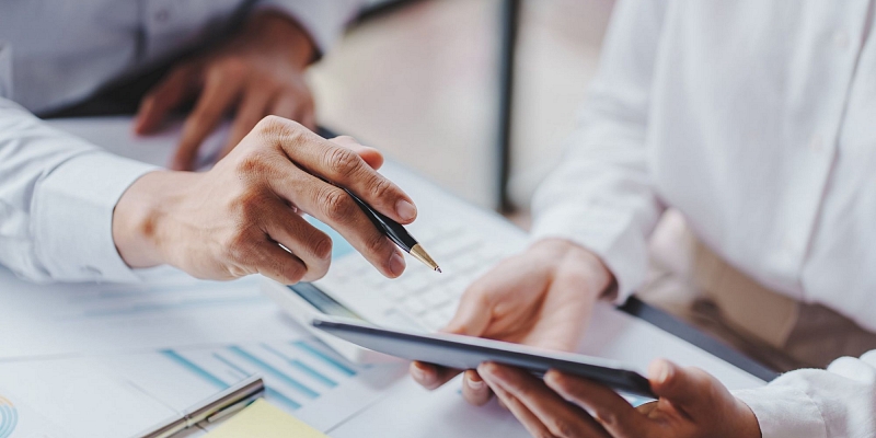 Финансовые и бизнес консультации