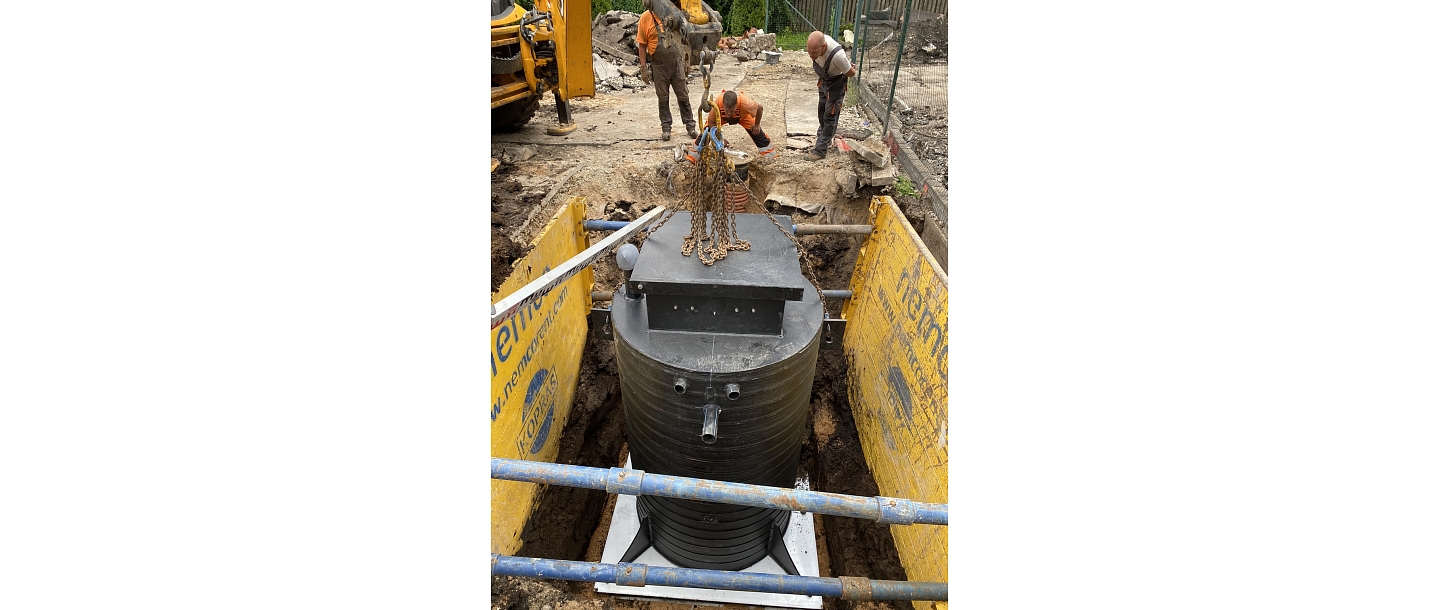 Wiring system assembly.