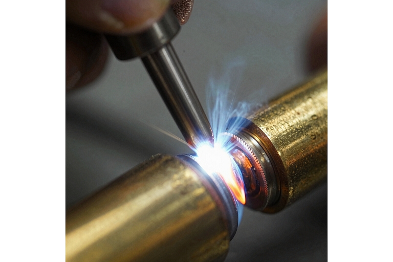 Welding process in metalworking