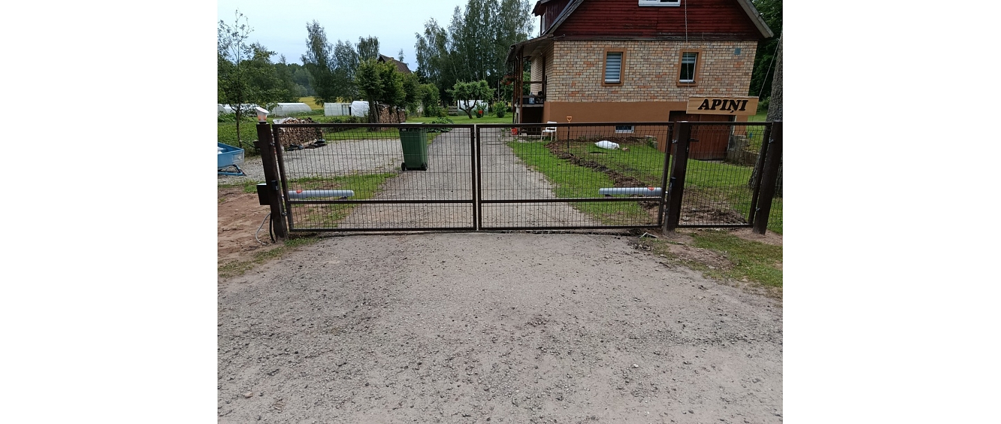 Ворота на территорию