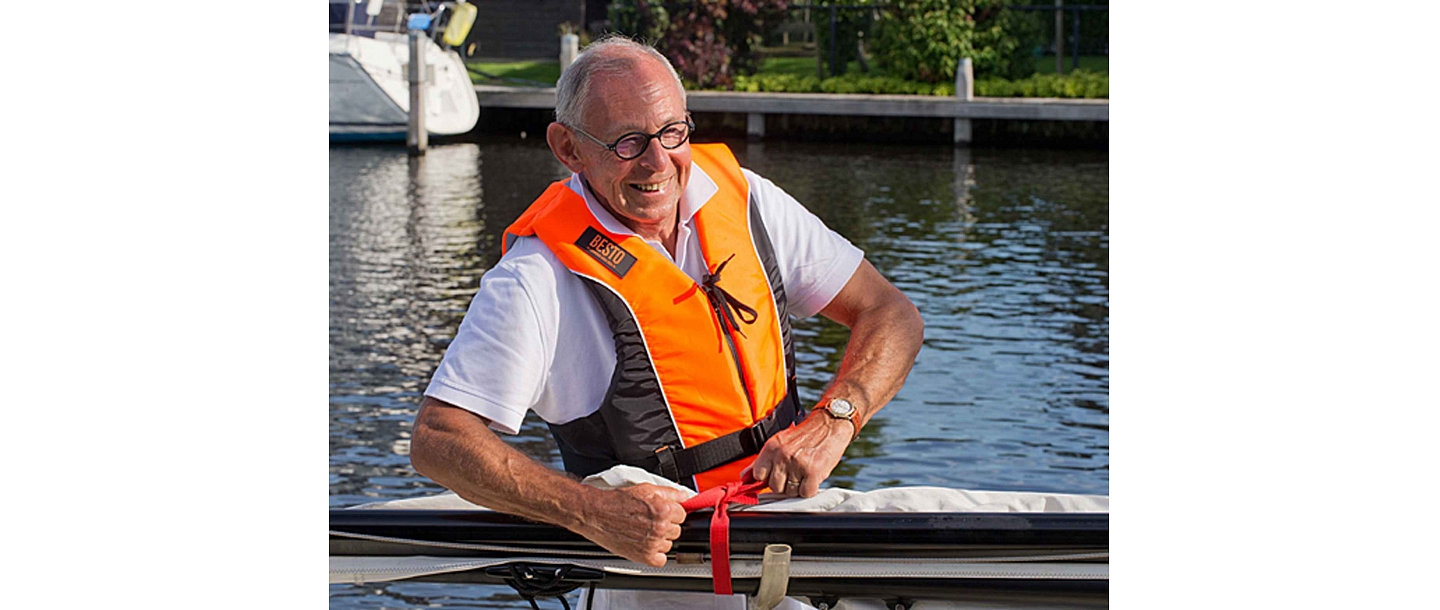 Glabsanas veste Besto Zipper OR 6 JR_11zon