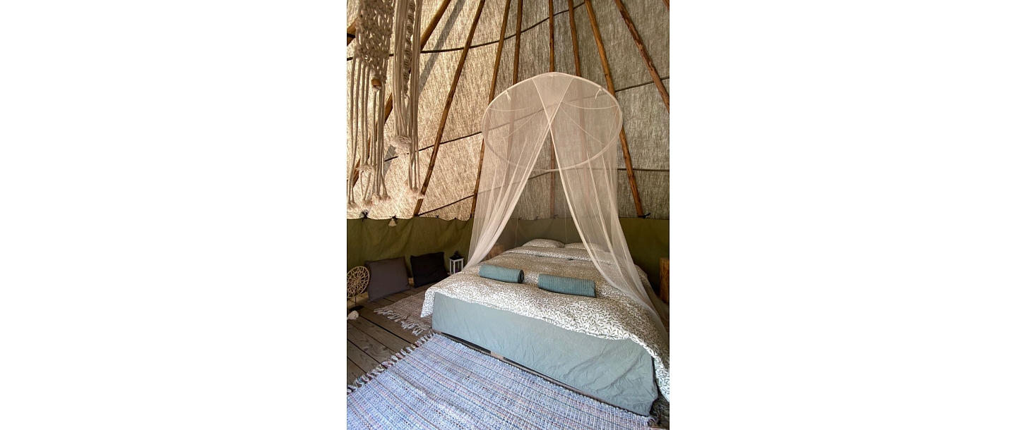 Glamping tent