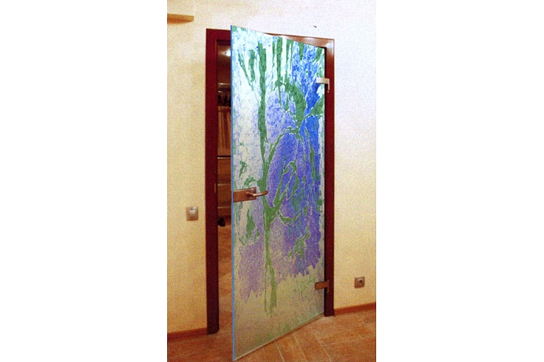 Glass: decorative, tinted