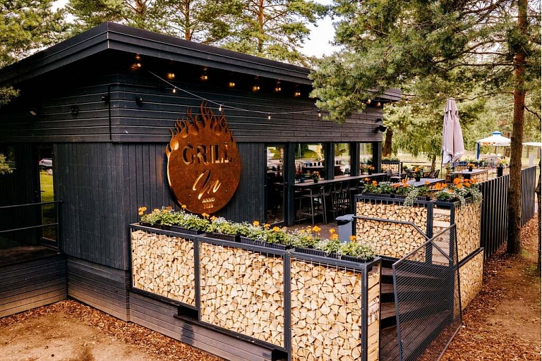 Grill in kafejnīca