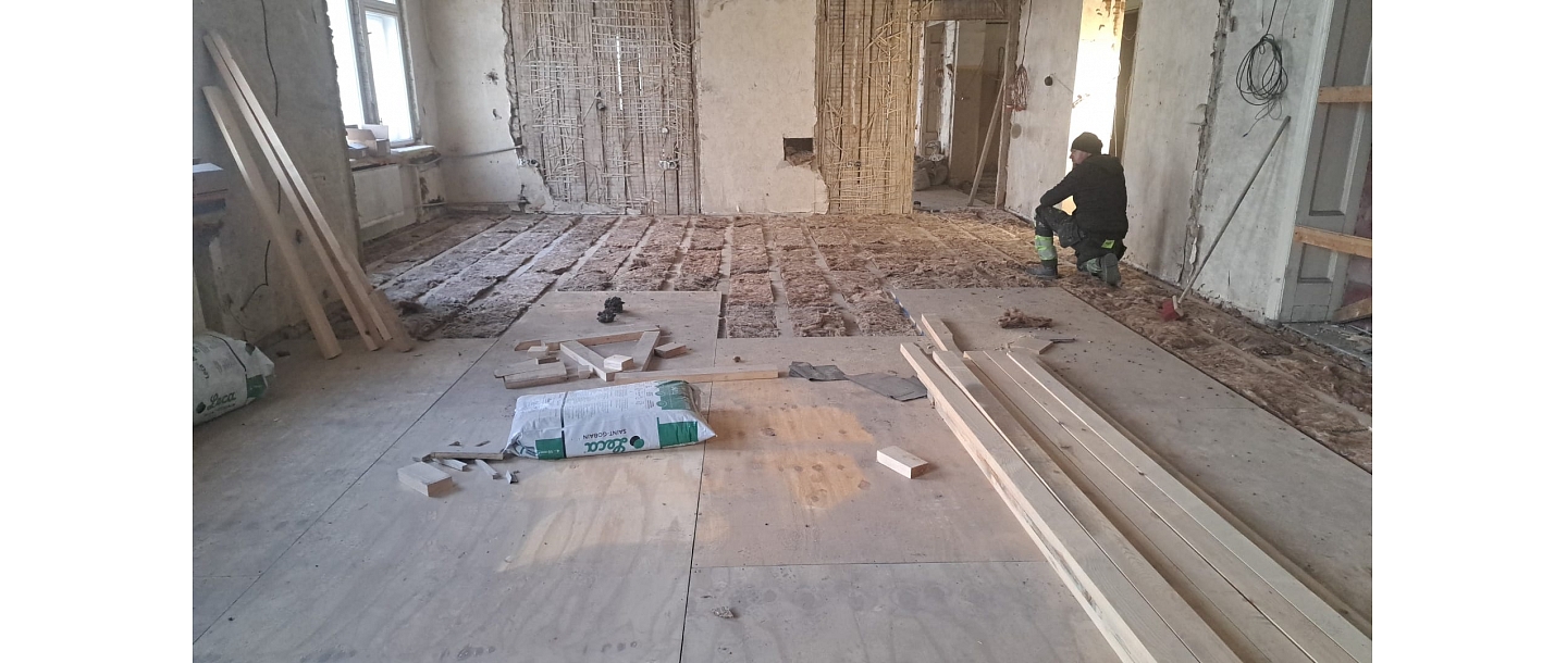 HOUSEDEXTER, LTD, works