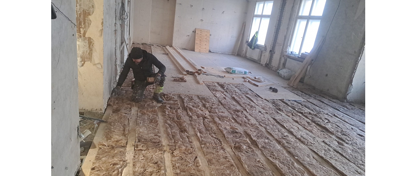 HOUSEDEXTER, SIA, darbi