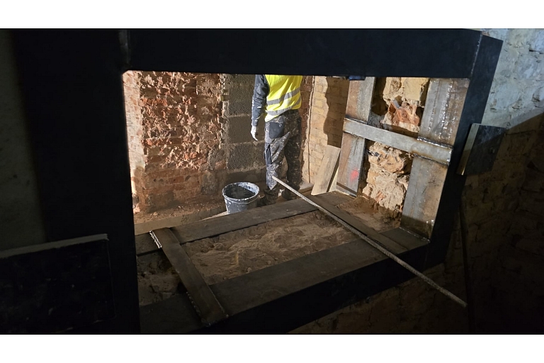 HOUSEDEXTER, SIA, darbi