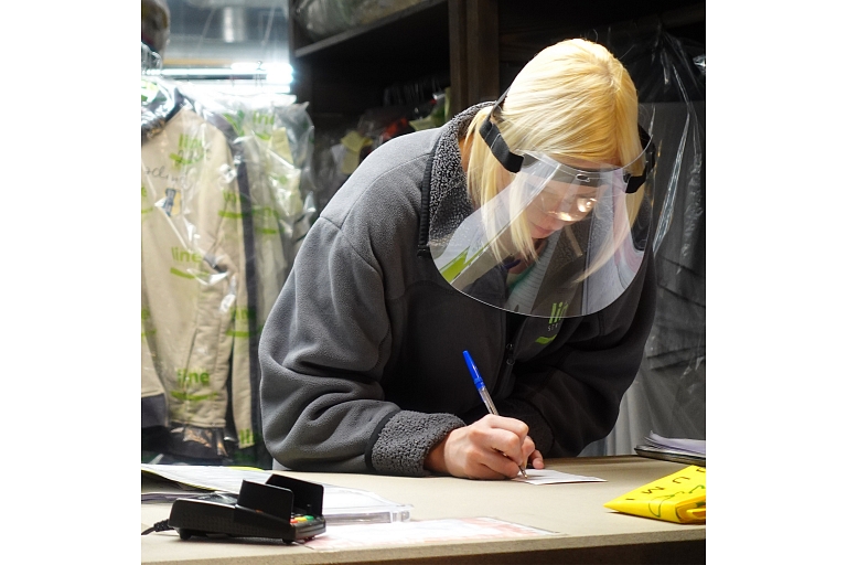 Badge service for clothing