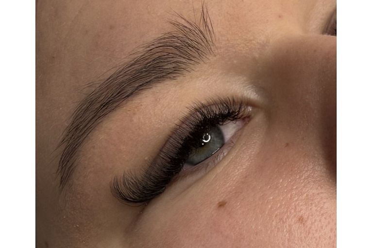 Eyelash lamination