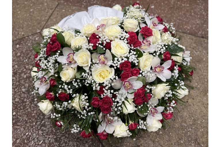 Funeral wreaths