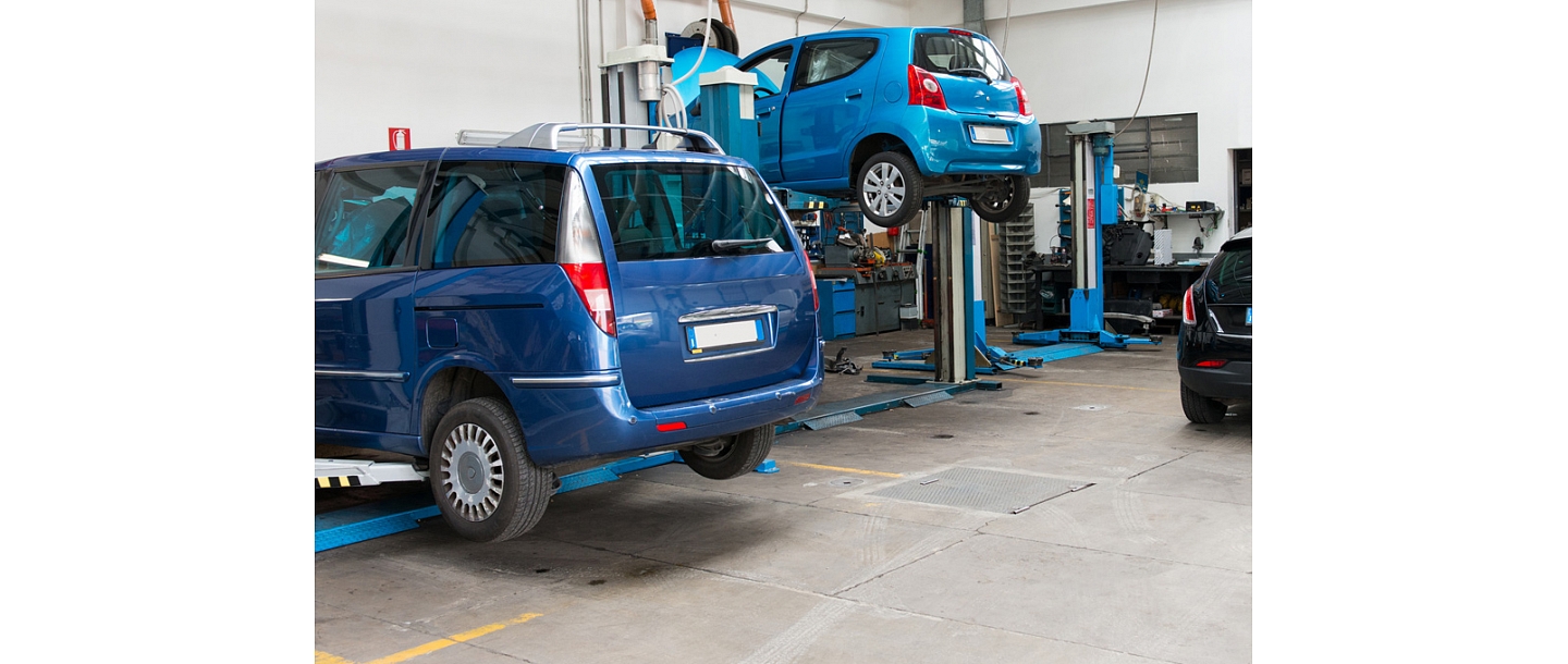 All mechanical services are performed by highly qualified mechanics.