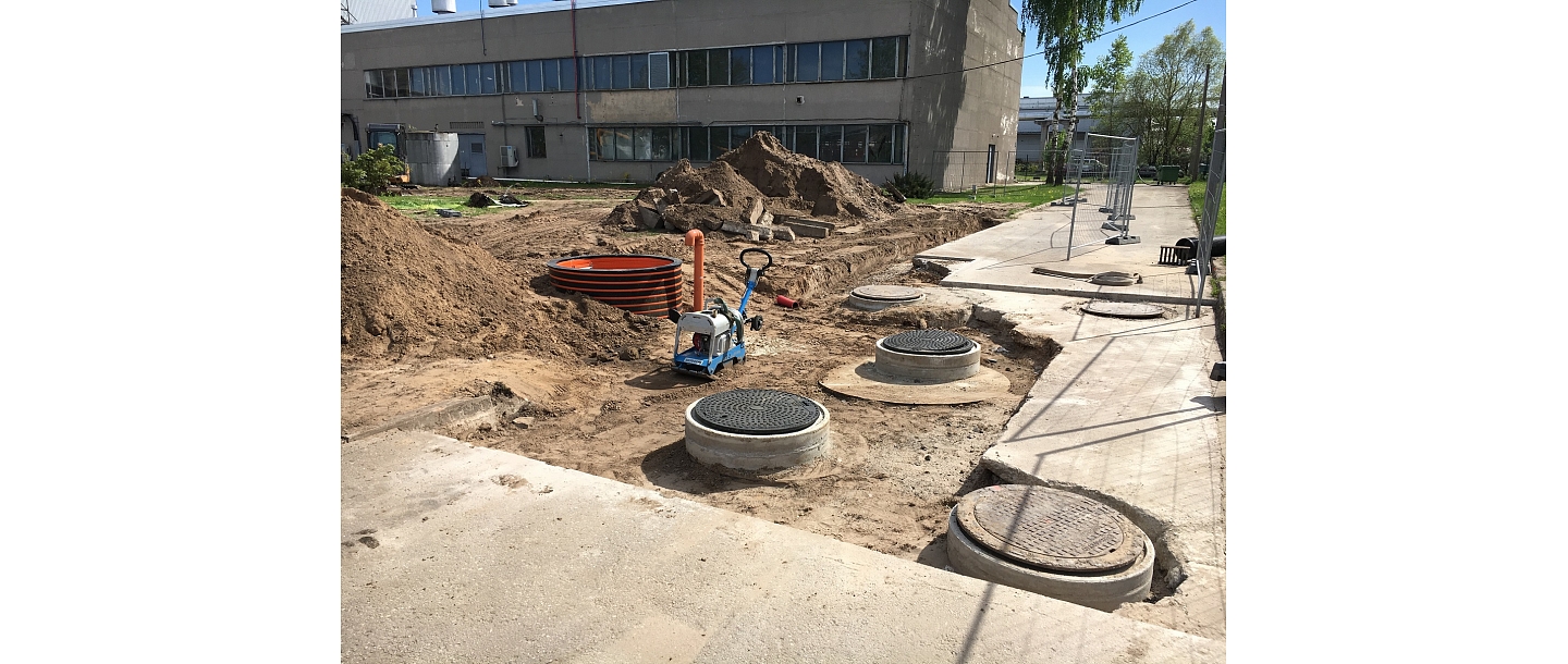 Water main and sewer system construction