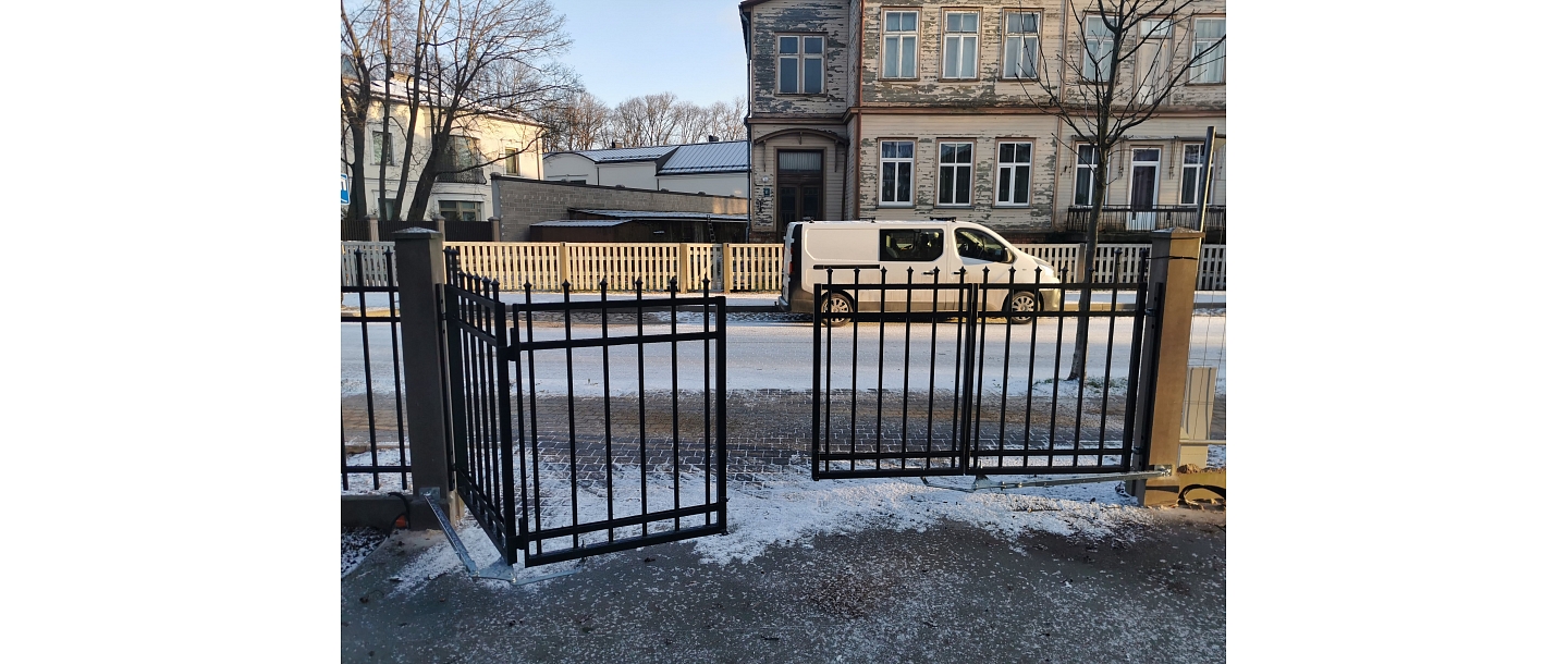 VL Serviss 1, LTD, Gates, gate automatics, service in Liepaja, Kurzeme 