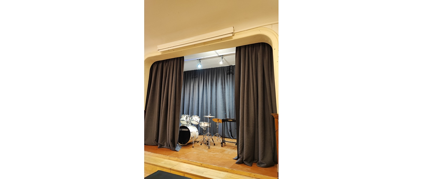 Aizkaru Fabrika, curtain salon in Riga 