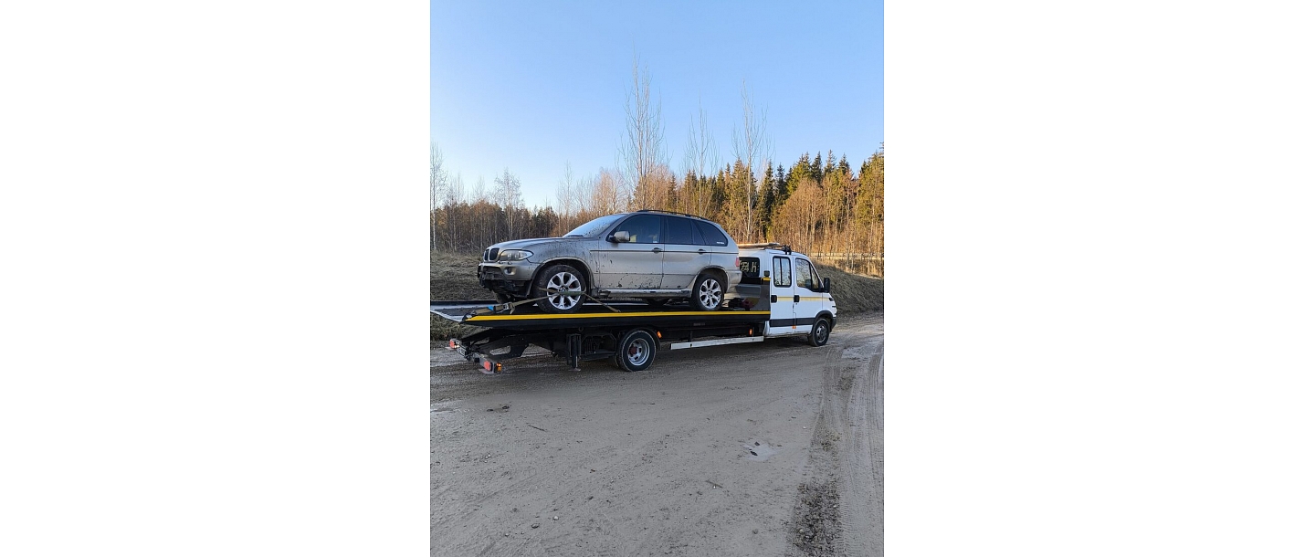 Auto evakuācija uz drošu vietu