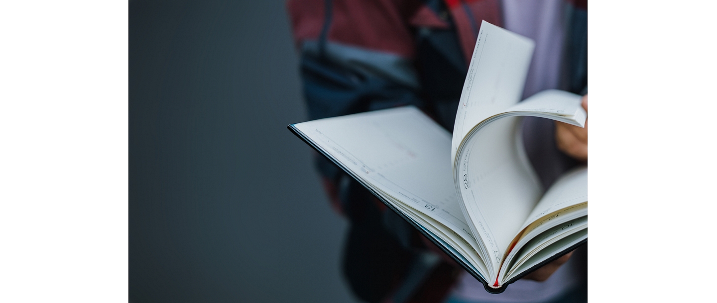 Planners with special designs