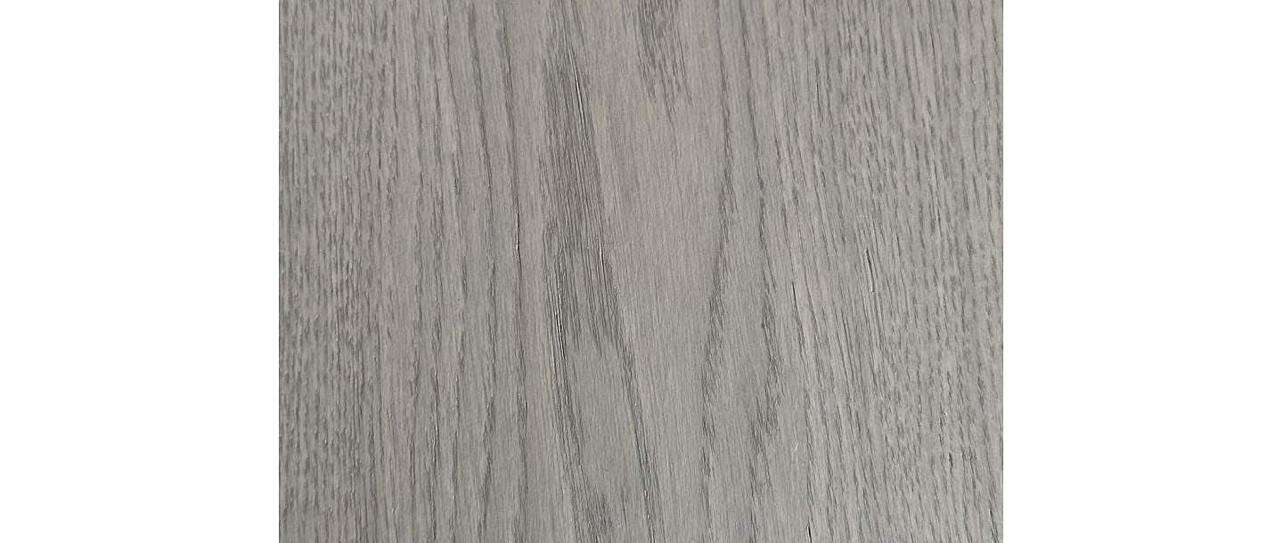 Pelēks ozola parkets ir ideāls risinājums mūsdienīgām un stilīgām interjeram