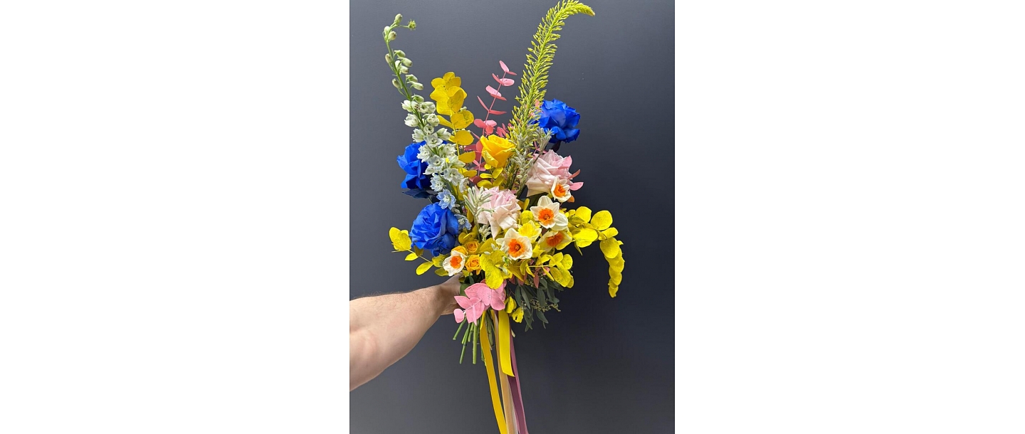 flower bouquets for celebration