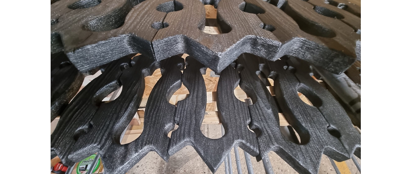 Artistic wood finish