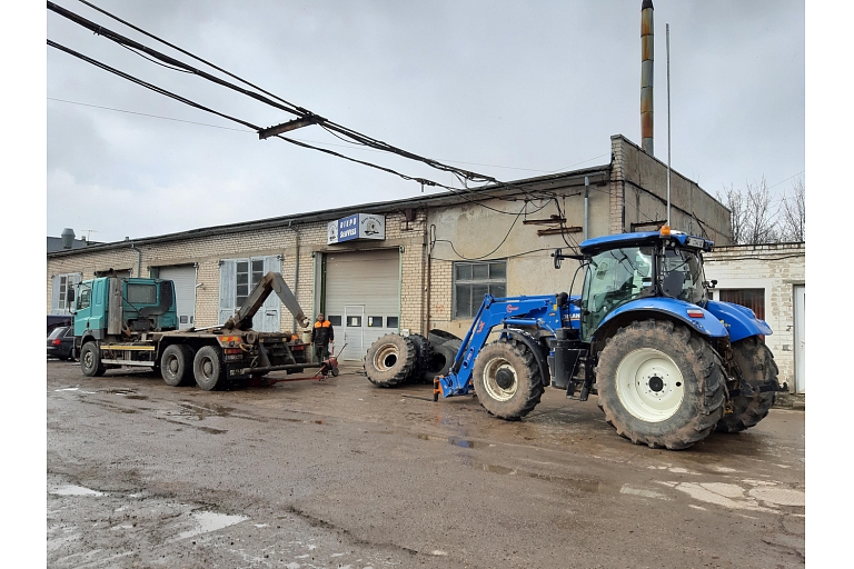 Agricultural, forest machinery, etc. machinery tires and repairs