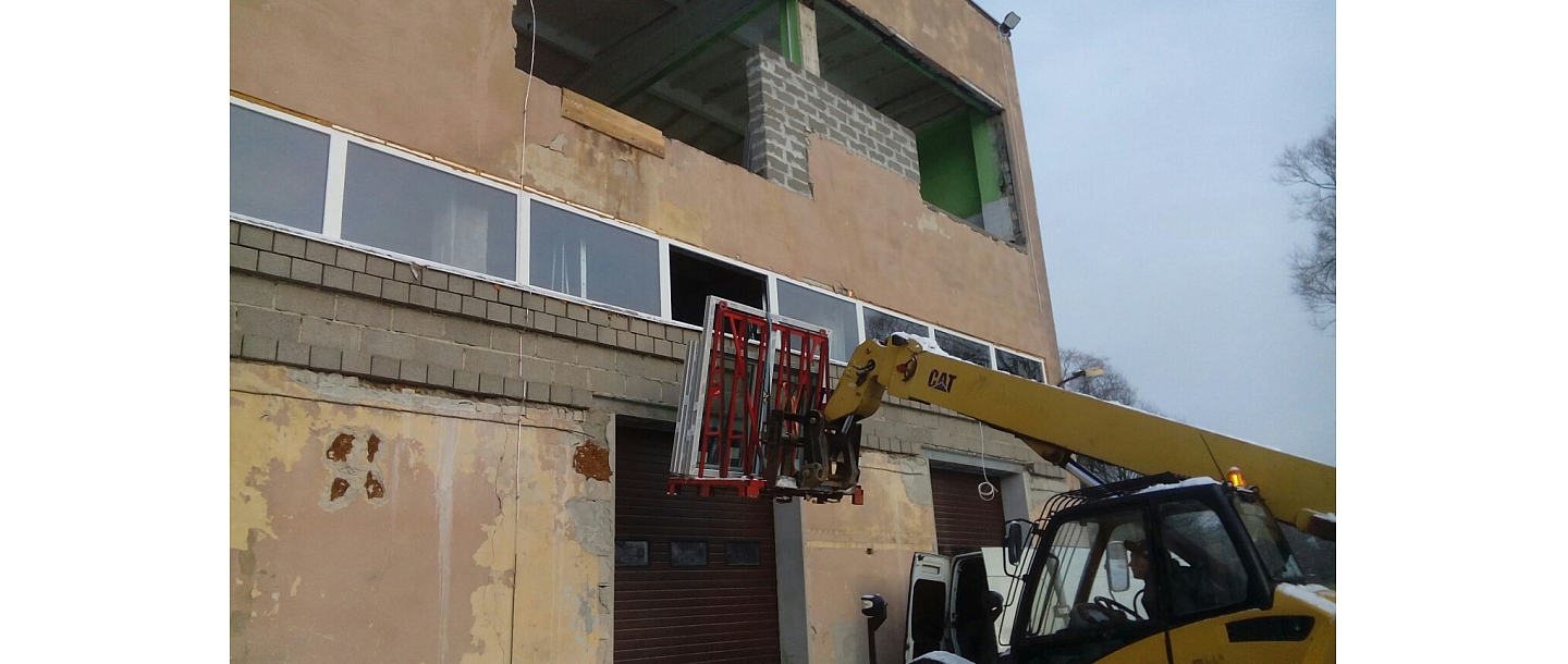 Lodžiju iestiklošana