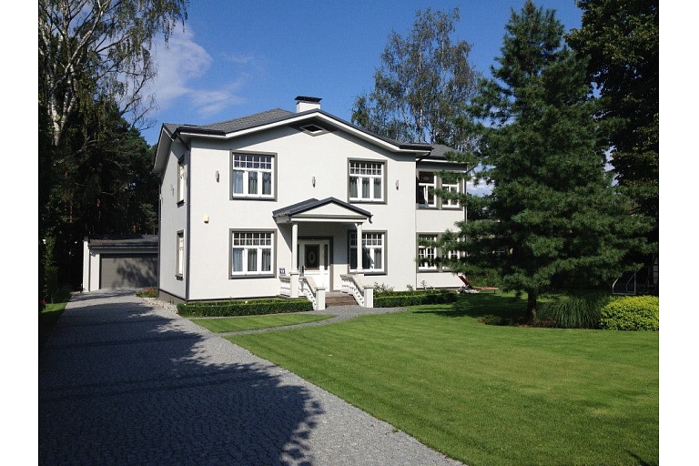 Projekta autoruzraudzība