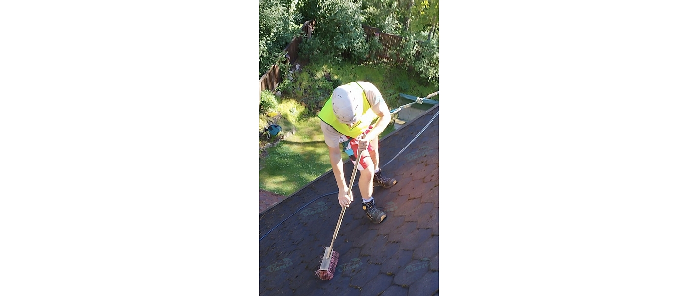 Roof washing