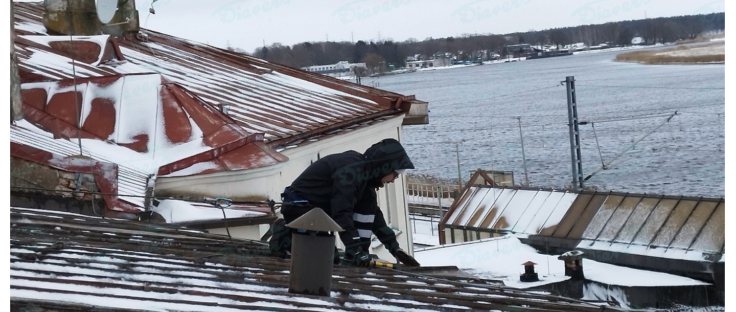 Roof repair in winter