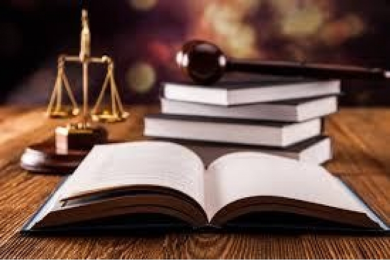 juridiskie tulkojumi