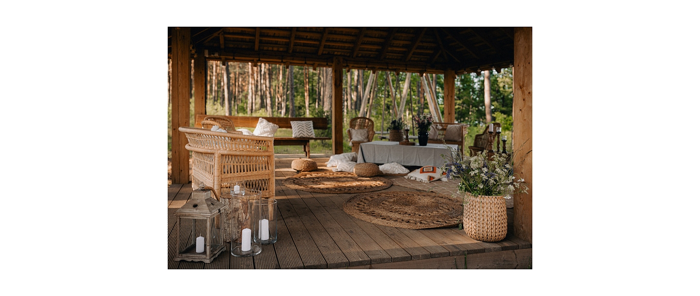 Organization of weddings