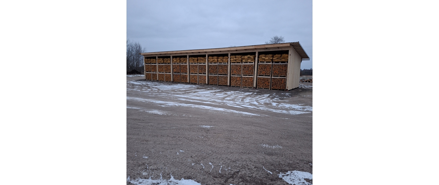 Kokmateriāls Cēsīs