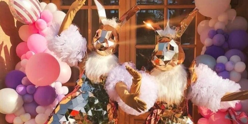 Golden mirror bunnies