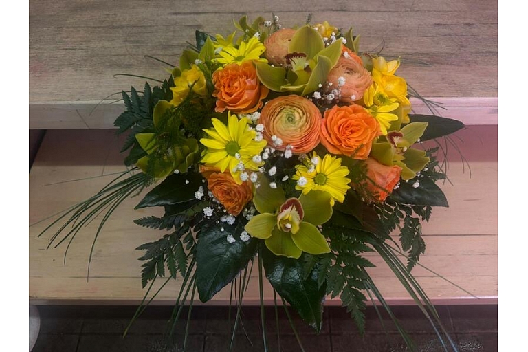 Bright flower bouquets